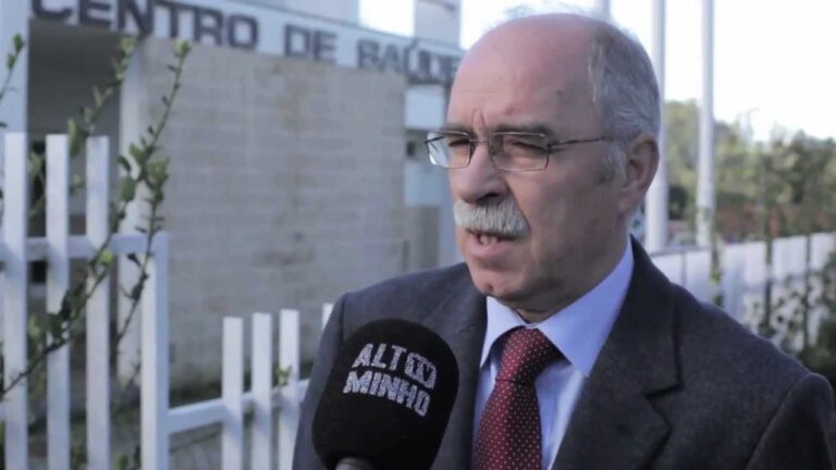 Centro de Sa&uacute;de Paredes: Servi&ccedil;os e Benef&iacute;cios para a Comunidade