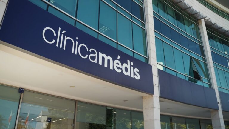 Clinica Médis: Excelência em Cuidados de Saúde